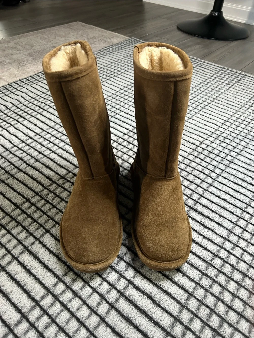 Women's BearPaw Phylly Boots 6)